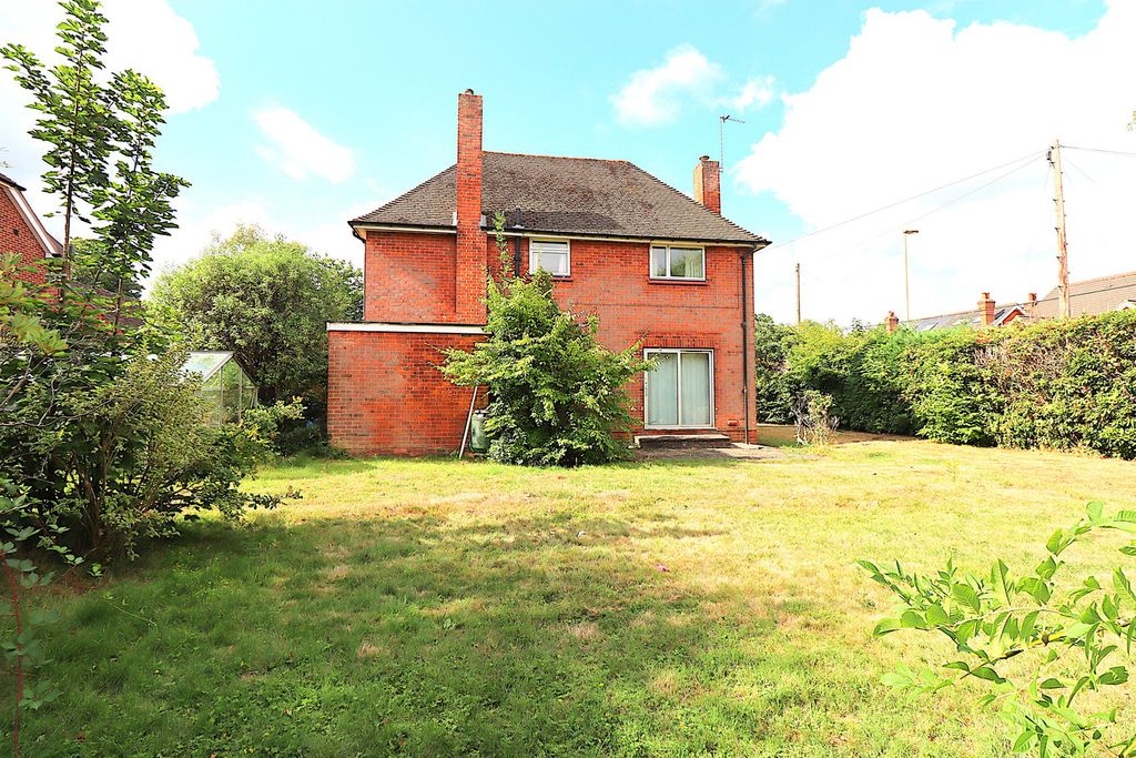 Property photo 3 of 16