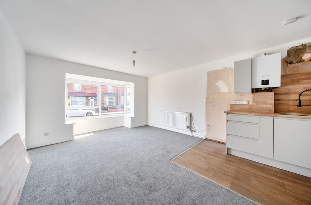 Property photo 2 of 10 1431211-7-69c81Bf4576ce