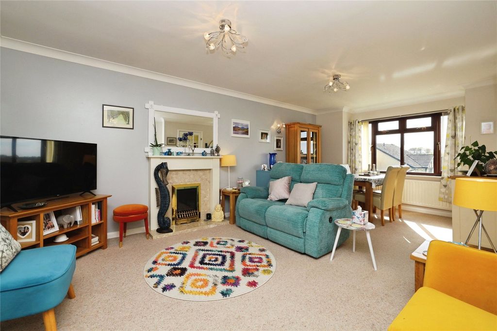 Property photo 3 of 25 Picture No. 14