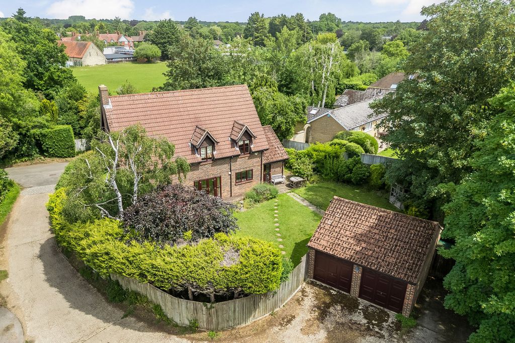 Property photo 1 of 29