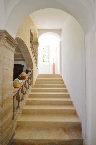 Property photo 2 of 47