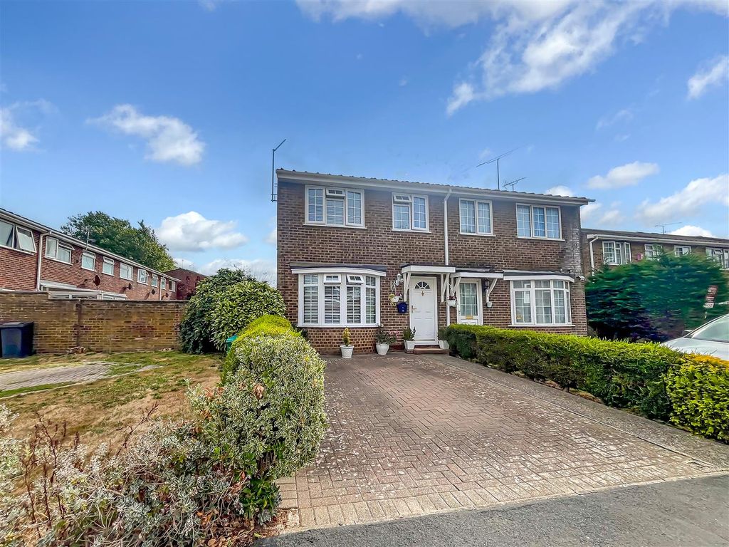 Property photo 1 of 16 Image00006.Jpg