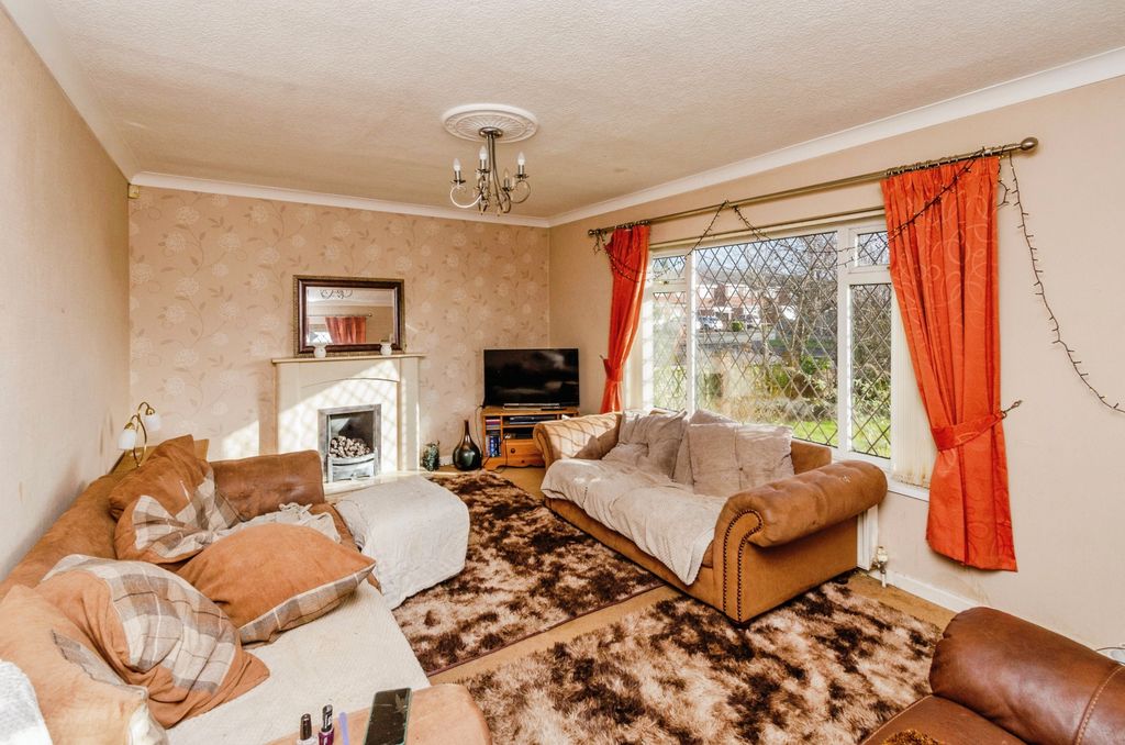Property photo 2 of 17 Photography