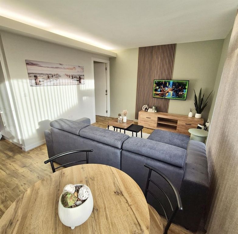 Property photo 3 of 44 Img_5045.Jpg