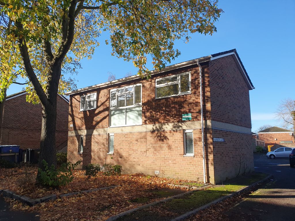 Property photo 1 of 17 Image