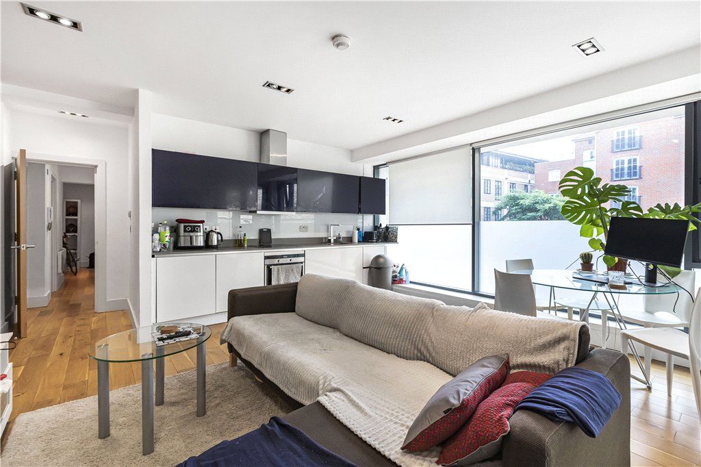 Property photo 2 of 14 Kitchen/Living Room