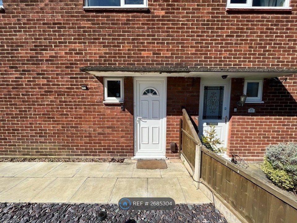 Property photo 3 of 20 Front Door