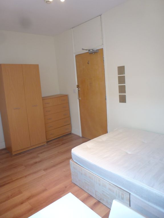 Property photo 3 of 10 Gallery