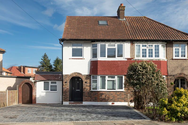 Property photo 1 of 27 Photo 32