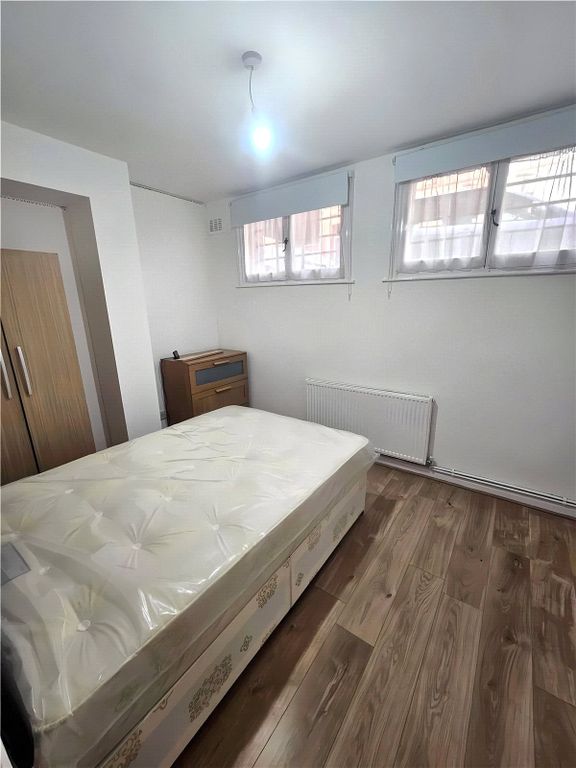 Property photo 3 of 8 Picture No. 03