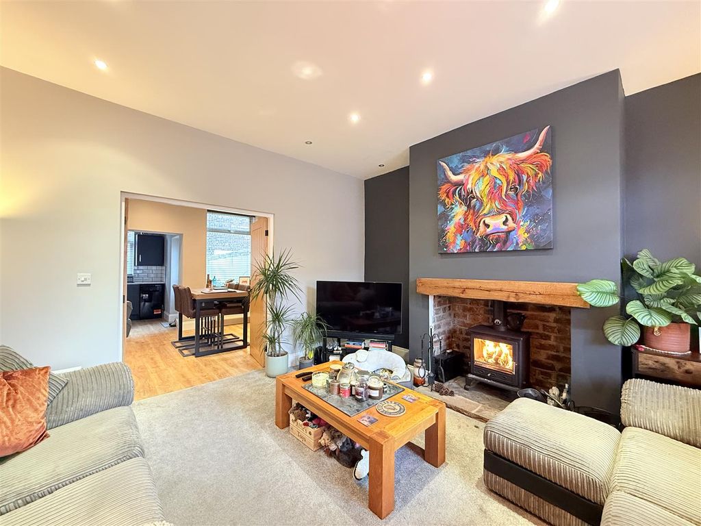 Property photo 2 of 12 Img_2652.Jpeg