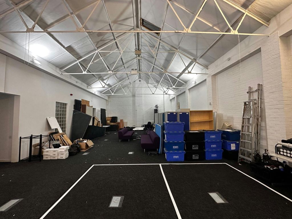 Property photo 2 of 7 P5.Jpg