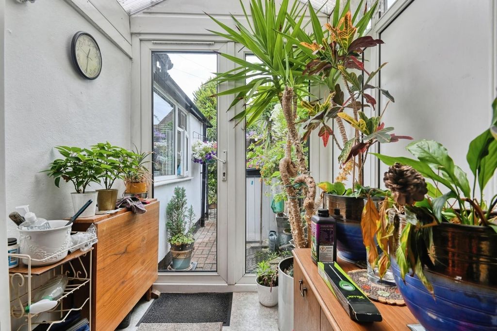 Property photo 3 of 23 26Chu10.Jpg