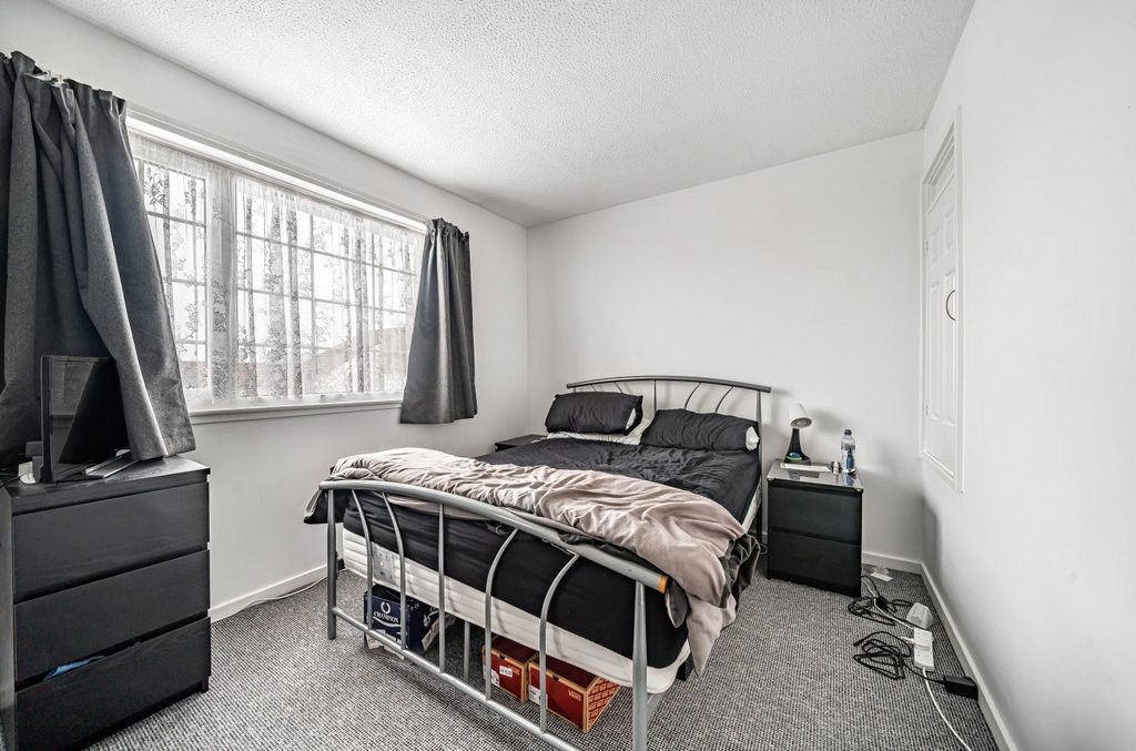 Property photo 3 of 14 1014541 (6).Jpg