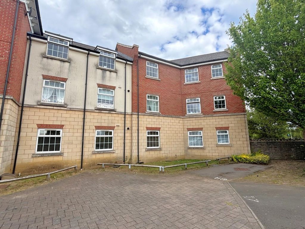 Property photo 1 of 10