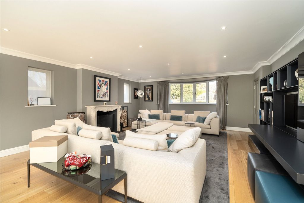 Property photo 3 of 14 Reception Room