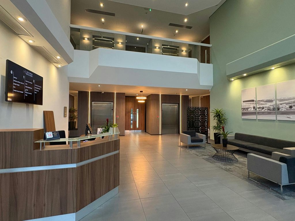 Property photo 2 of 5 Hb4 Reception.Jpg