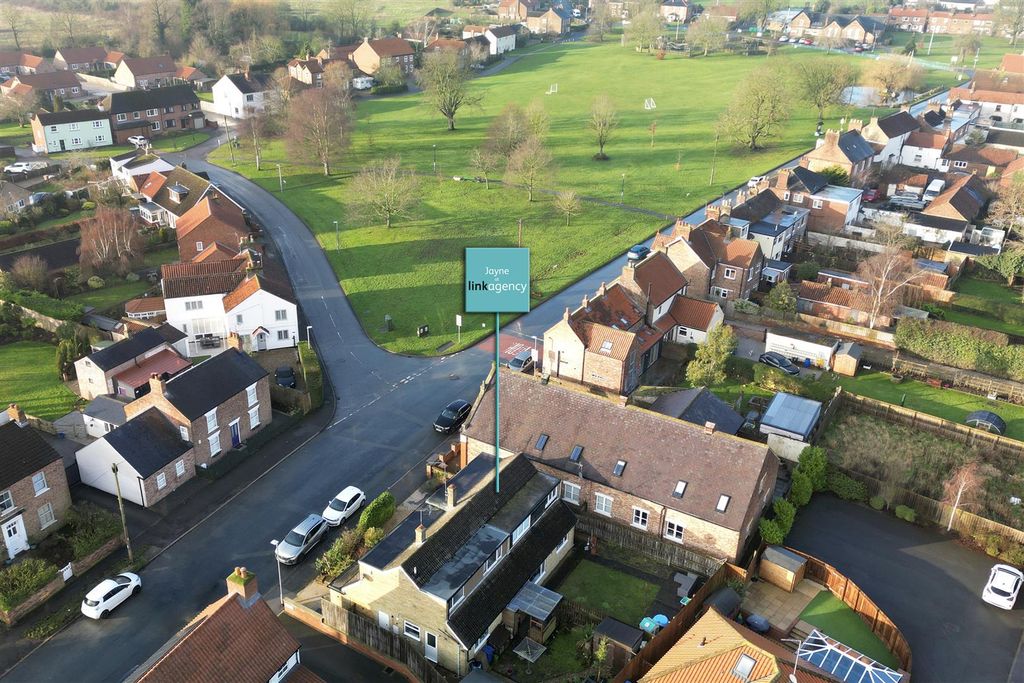 Property photo 2 of 35 89Mainstreet036.Jpeg