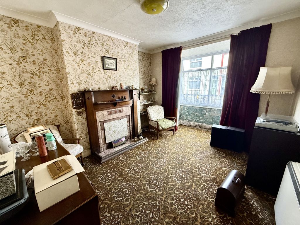 Property photo 2 of 4 Img_2480