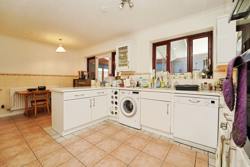 Property photo 2 of 14 Pbox-Img.Jpg