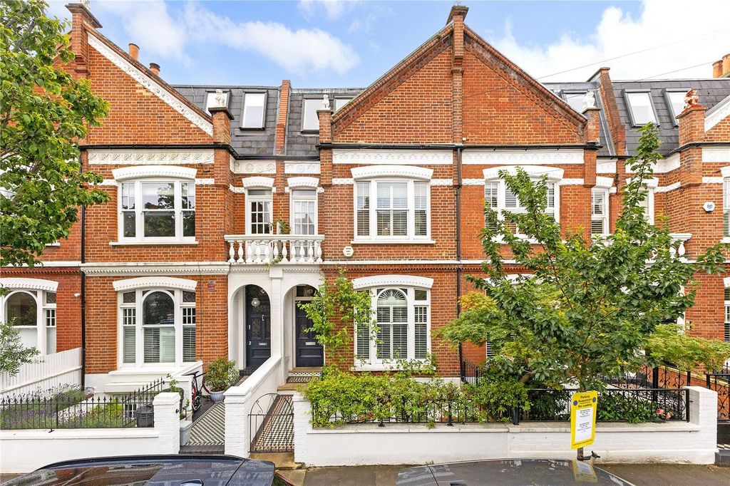 Property photo 2 of 15 Exteriior