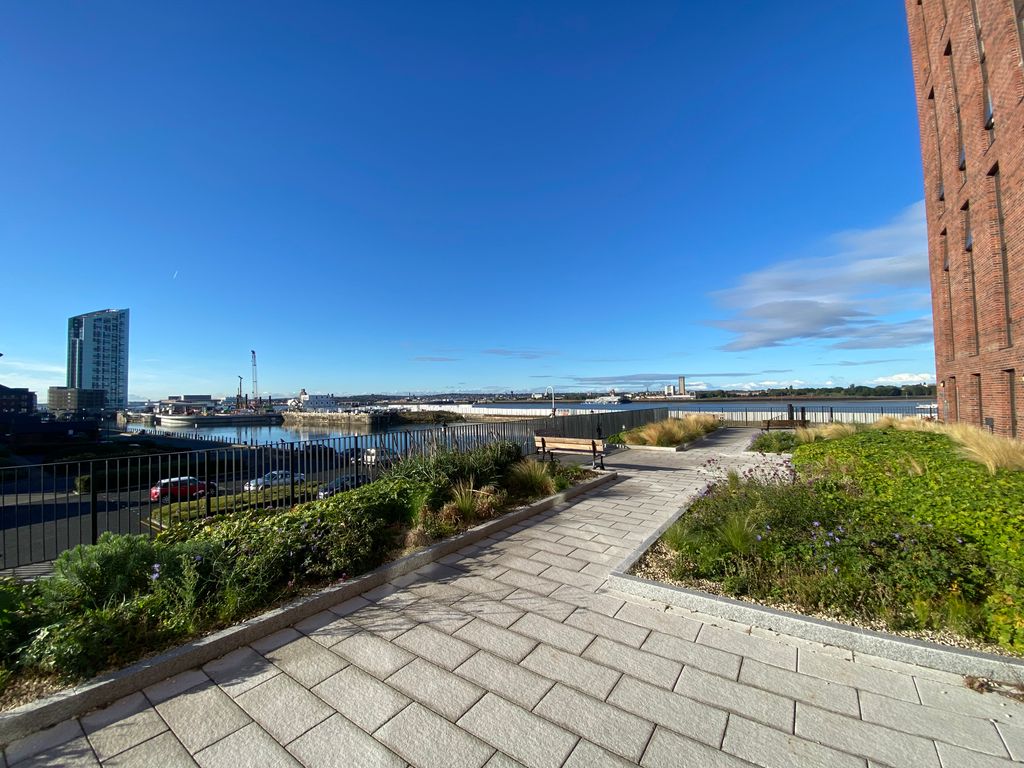 Property photo 3 of 10