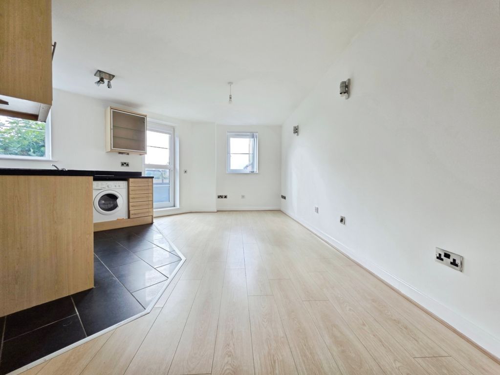 Property photo 2 of 10 Open Plan Living