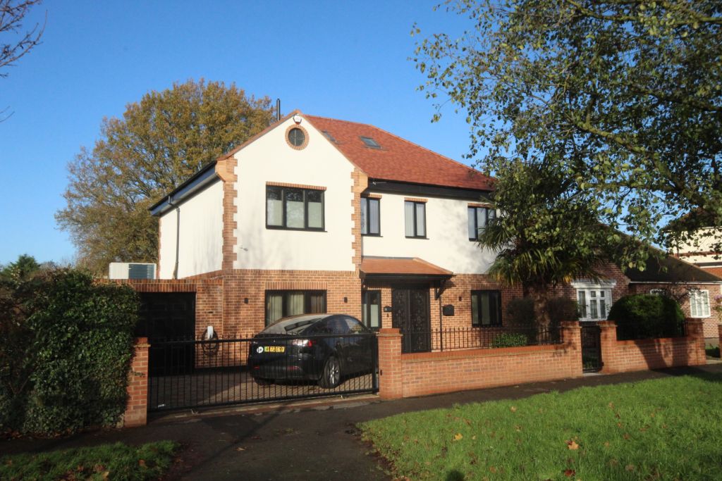 Property photo 1 of 19