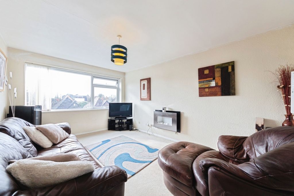 Property photo 2 of 14 Pbox-Img.Jpg