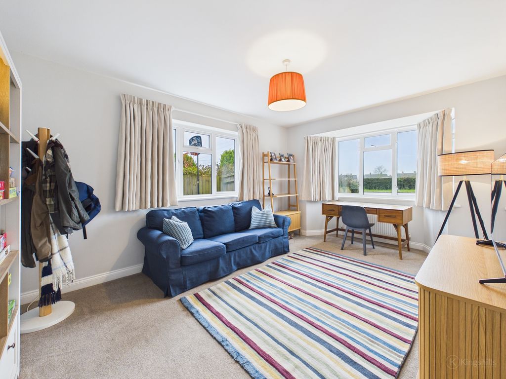 Property photo 3 of 19 Family Room