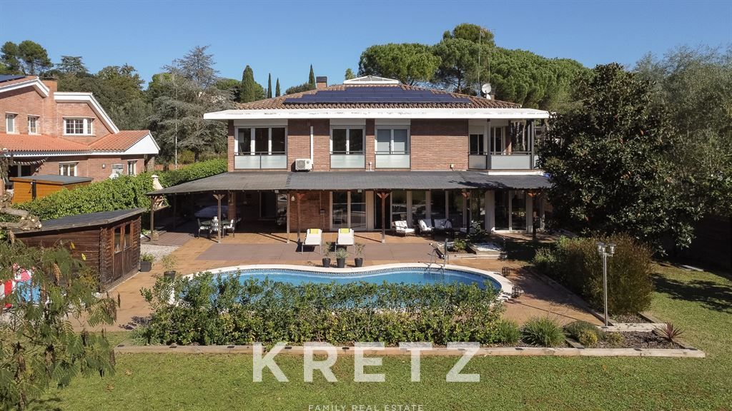 Property photo 2 of 29