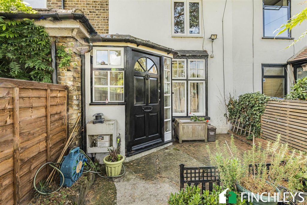 Property photo 2 of 20 20_64391_Watermarked.Jpg