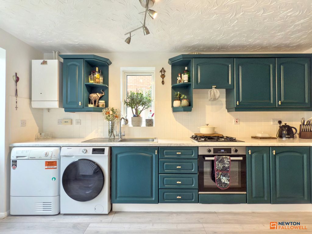 Property photo 3 of 31