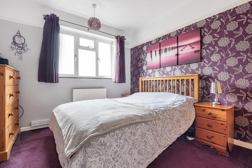 Property photo 2 of 10 Bedroom