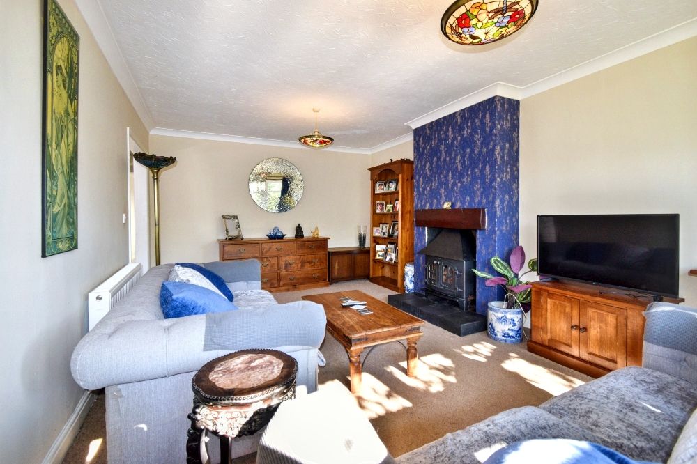 Property photo 2 of 22