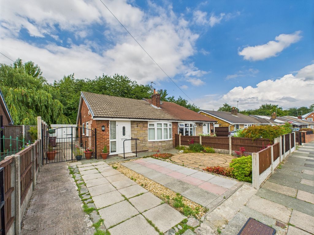 Property photo 1 of 12