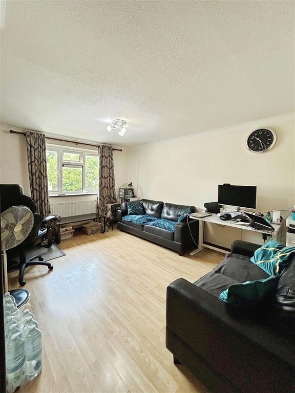 Property photo 2 of 8 22Fc0596-New 203.Jpg