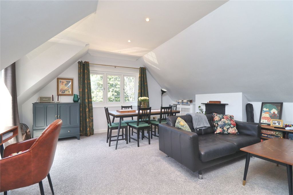 Property photo 3 of 11 Picture No. 04