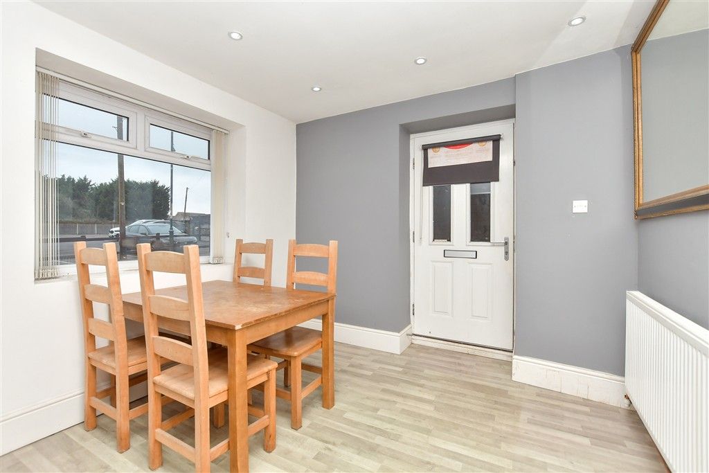 Property photo 2 of 17 Dining Area