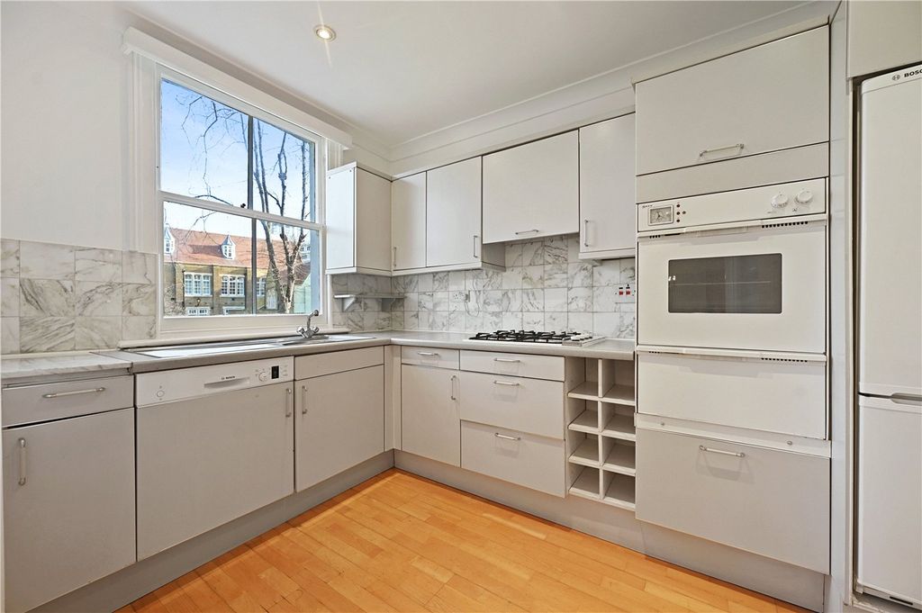 Property photo 2 of 12 Picture No. 09