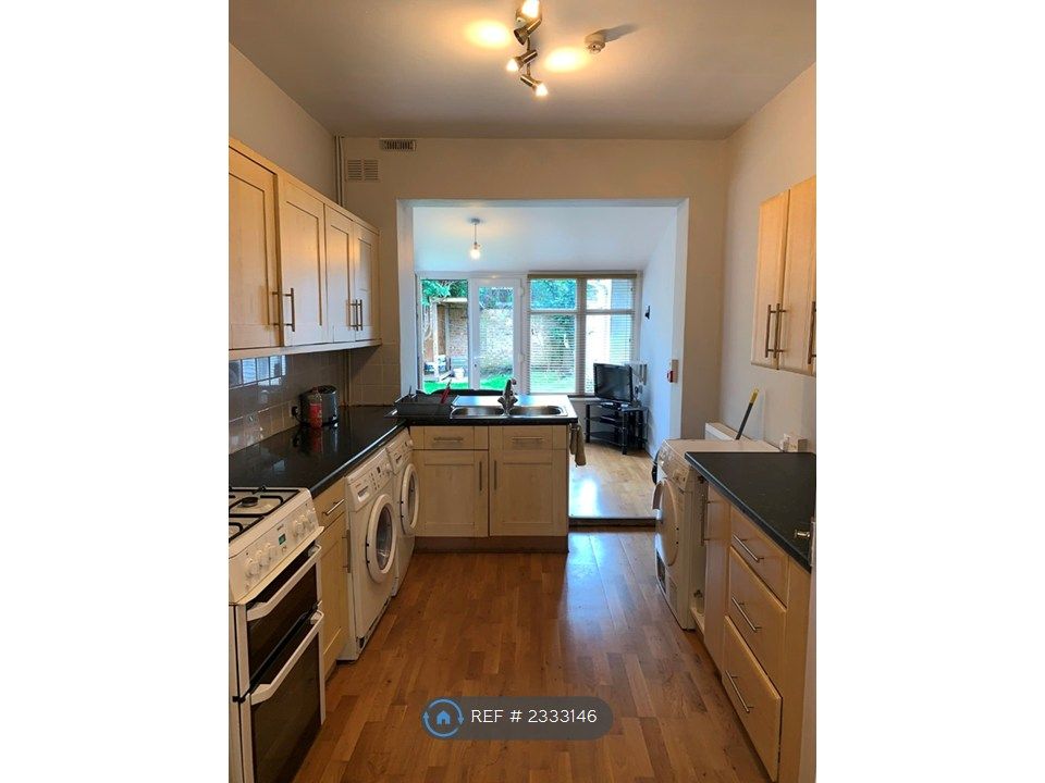 Property photo 3 of 8