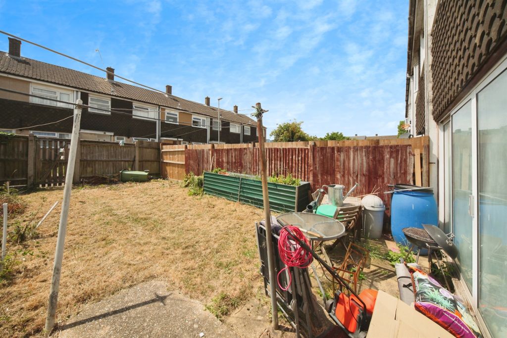 Property photo 3 of 14