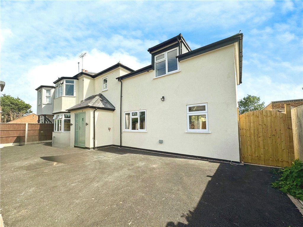 Property photo 1 of 13 Exterior