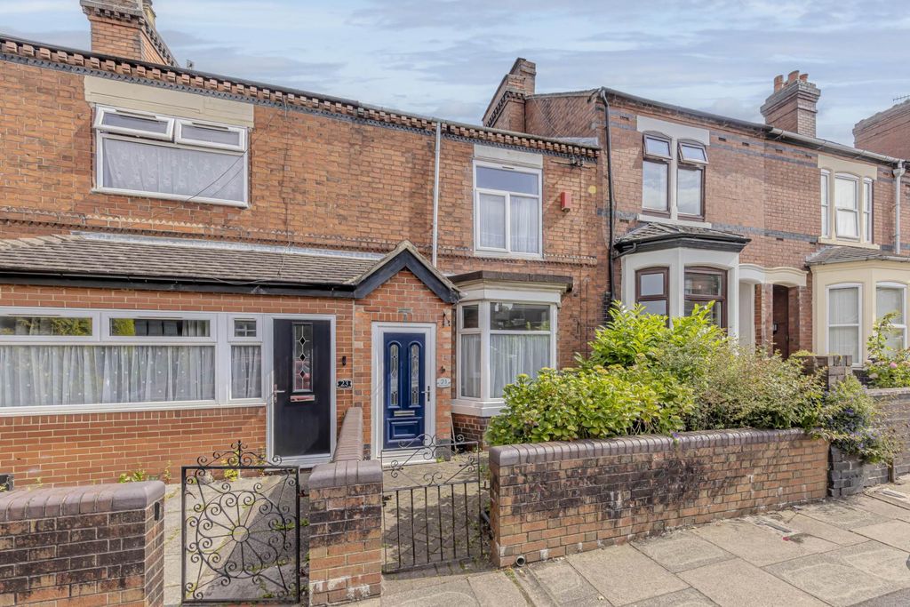 Property photo 1 of 24