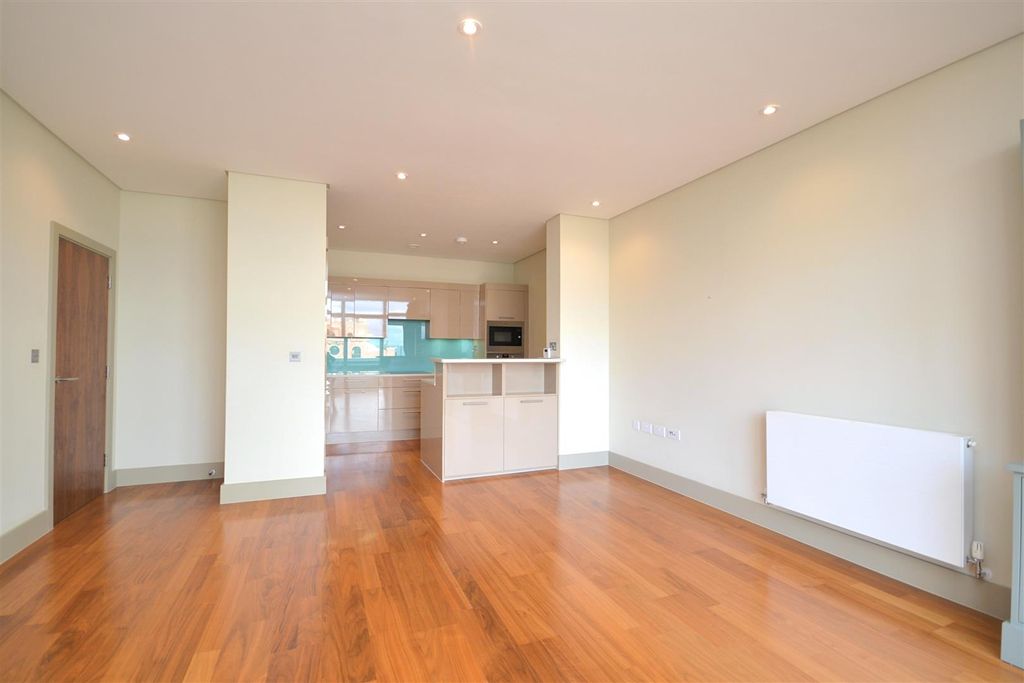 Property photo 3 of 14 0027 (4).Png