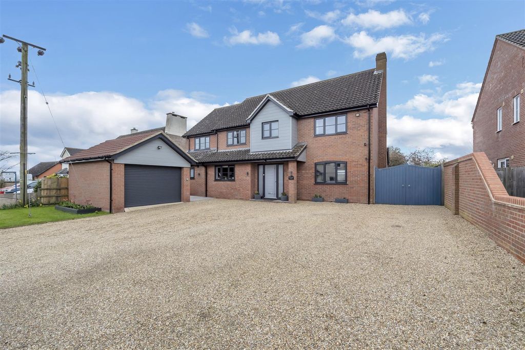 Property photo 1 of 37 Dcp_6025.Jpg