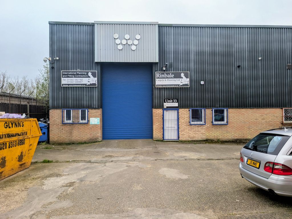 Property photo 1 of 5