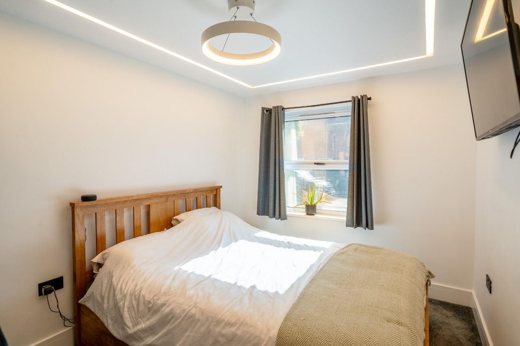 Property photo 3 of 15 20250915_016.Jpg