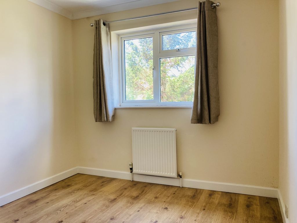 Property photo 2 of 10 Img_0447