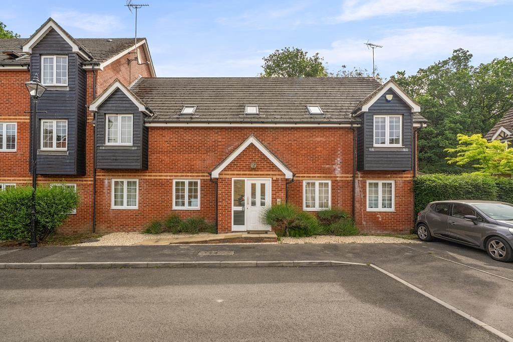 Property photo 1 of 17 External View